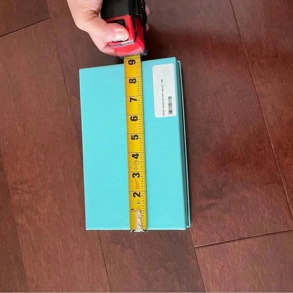 Tiffany & Co. Empty Box and Dust Cover - Picture 9 of 10